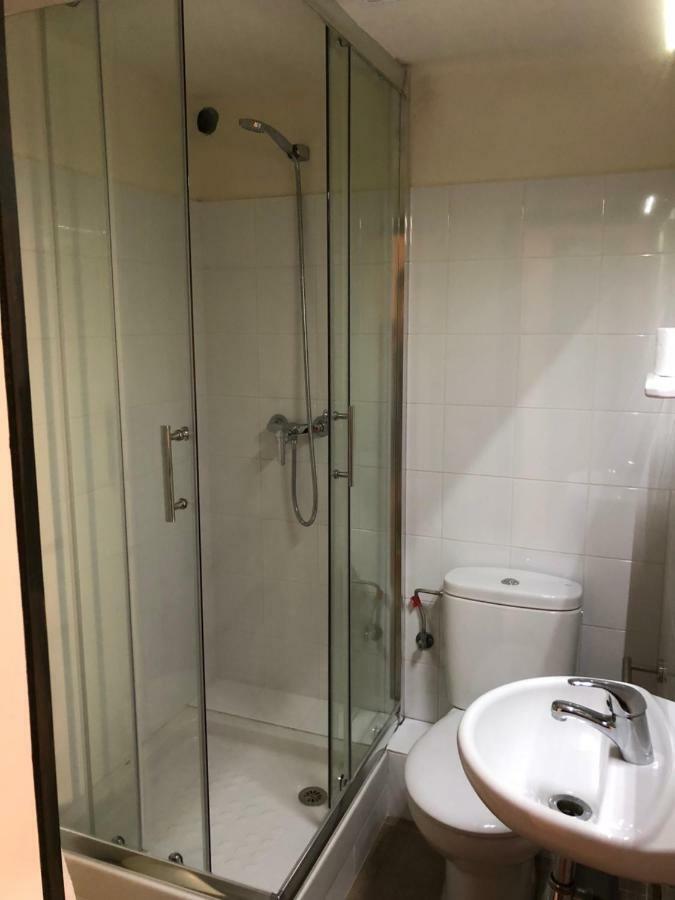 Hostal Di Verena Puigcerdà Eksteriør billede