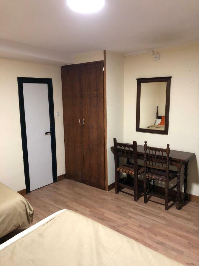 Hostal Di Verena Puigcerdà Eksteriør billede