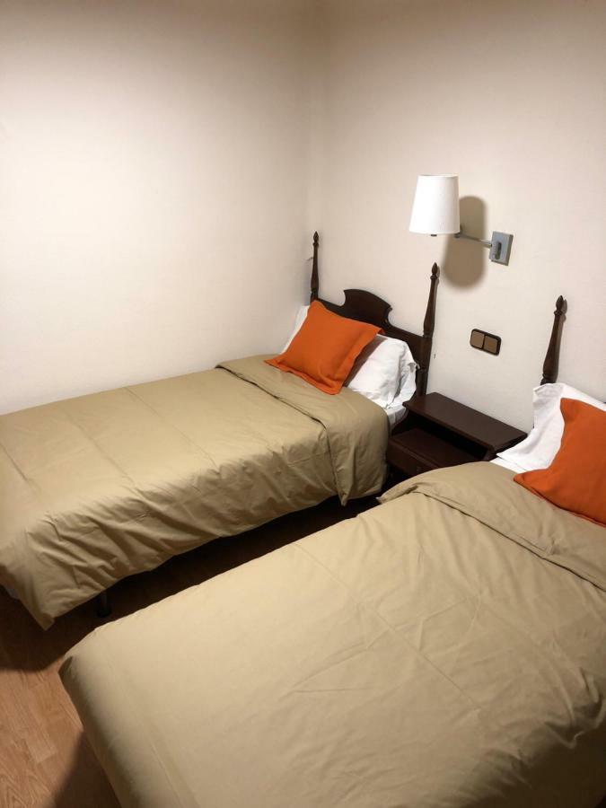 Hostal Di Verena Puigcerdà Eksteriør billede