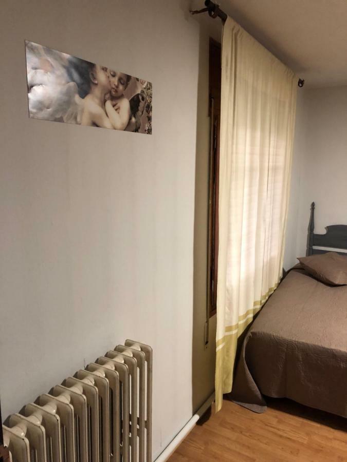 Hostal Di Verena Puigcerdà Eksteriør billede