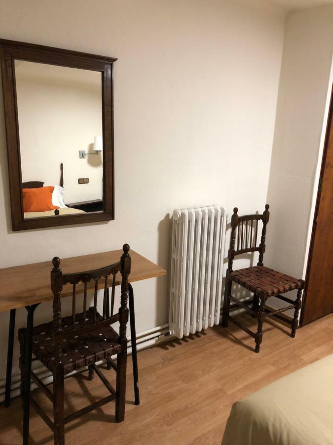 Hostal Di Verena Puigcerdà Eksteriør billede