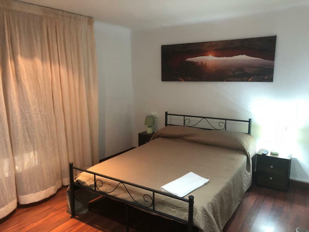 Hostal Di Verena Puigcerdà Eksteriør billede